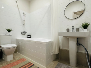 Квартира Уютная Евро-двухкомнатная в ЖК Маасдам