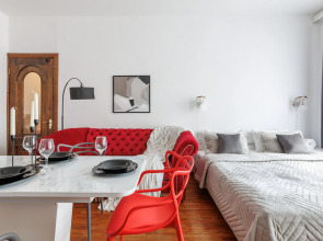 Апартаменты 3 спальни на Мойке