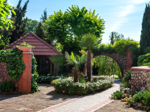 Отель Омега-Клуб