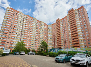 Квартира у парка Галицкого Апарт-Отелика на Героя Сарабеева