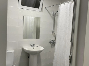 Апартаменты Двухместный Улучшенный с Балконом и Ванной Комнатой