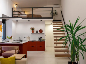 Апартаменты Двухуровневые в центре города R14-Apart