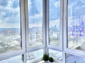 Апартаменты Лофт Apart Energy с Джакузи и Видом на Озеро