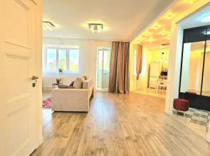 Квартира в удобной локации рядом со станцией метро Суконная слобода