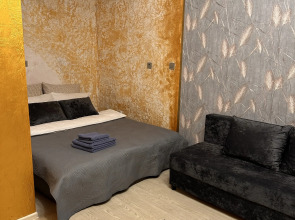 Квартира Комарова 40