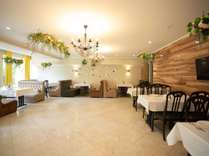 Отель B Hotel Bishkek