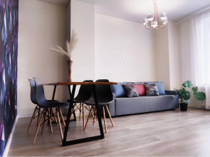 Апартаменты стильные: «МОИАпарт-Лофт» в центре у Парка Гагарина