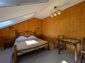 Отель ВКС-Кантри