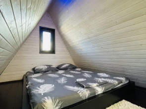 Частный дом на берегу залива Волги