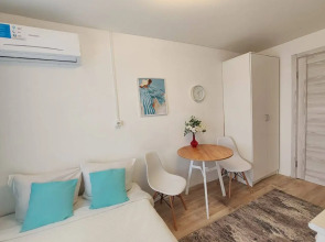 Апартаменты  Ново-Садовая 273