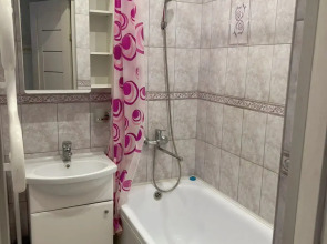 Апартаменты на Искры