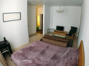 Апартаменты Площадь Славы