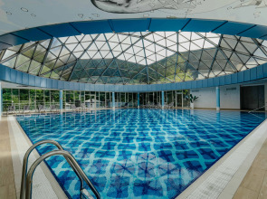 Amra Park Hotel & Spa