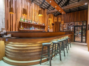 Курортный отель Ao Prao Resort