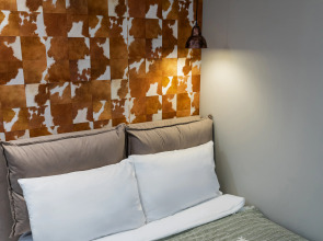 Апартаменты Морент с ярким интерьером в ЖК Сорренто Парк