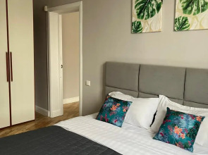 Квартира M.O.O.N APARTMENTS  Толе би Тулебаева кв 8 Центр