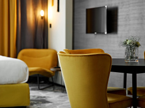 Отель Miramare Magnetic Beach