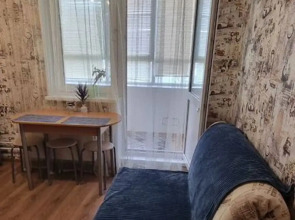 Квартира однокомнатная с видом на Волгу и стaдиoн