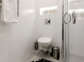 Апартаменты «Оливия» Ирины Савельевой - В парке у долины роз и красного солнышка