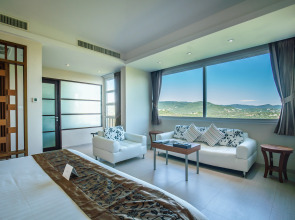 Отель KC Resort & Over Water Villas