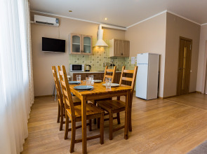 Pionerskiy prospekt 259i Apartments