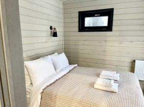 Гостевой Дом Дом для 4-х с Видом на Озеро