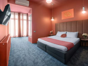 Мини-отель HB Freeze Inn