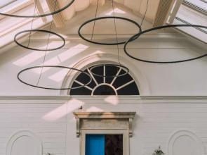 Lazure Hotel and Marina