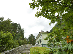 Отель ГК Ареда 1 - Mountain