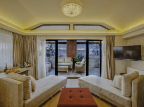 Отель Seventeen Rooms