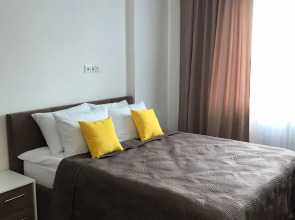 Sunny Sky Solnechnoye Nebo Apartments