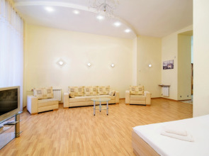 Апартаменты на Володарского