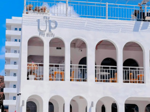 Отель The Up Phu Quoc