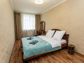 Квартира Уютная Трёхкомнатная