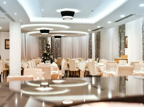 Отель Airport Tirana