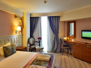 Side Crown Serenity – Всё включено