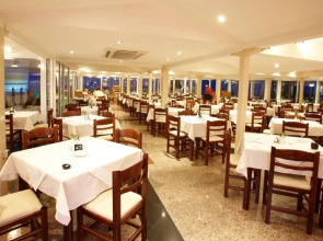 Отель Hanioti Grandotel