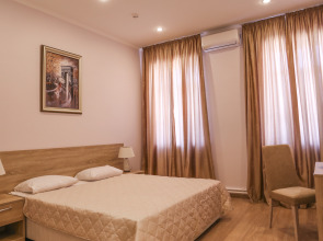 Kalinina 8 Mini-Hotel