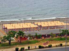 Отель Sey Beach Hotel & Spa
