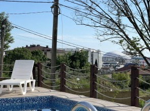 Вилла с бассейном и 5 мастер спальнями