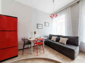 Апартаменты 3 спальни на Мойке