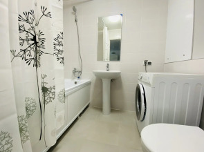 Апартаменты на улице Летчика Ларюшина 6/1