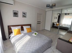 Апартаменты 180 Уютный Дом