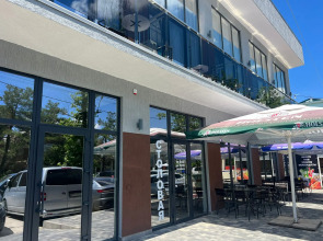 Отель Grand Eliza Гранд Элиза