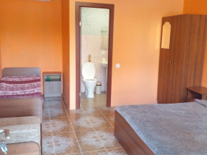 Гостевой дом в Пицунде у озера Наала