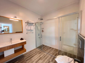 Отель Kalkan Beach Park