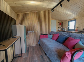 Частный дом Загородный комплекс на берегу реки с баней 1