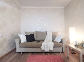 Апартаменты Уютная и светлая в самом центре города