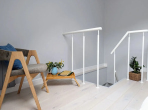 Квартира двухуровневая с видовым балконом в центре Красной Поляны