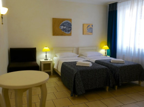 Отель Гомер